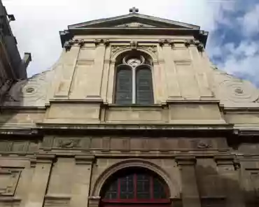 IMG_9857 Notre-Dame-des-blancs-manteaux, facade on blancs-manteaux street. This facade was moved from another church by Baltard in the 18th century.