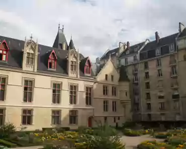 IMG_9636 Sens hotel, now a library, built between 1475 and 1519. Henri IV had his ex-wife, Margot, live there.