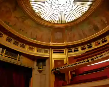 P1020047