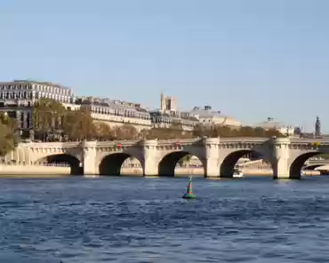IMG_9910 Pont Neuf (new bridge), built between 1578 and 1607, at the time the newest bridge built in Paris in a long time. It was the first uncovered bridge in Paris....