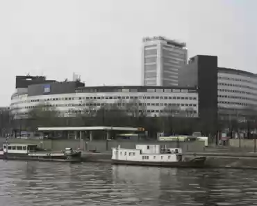 img_3530 Maison de la radio (house of radio), where the national radio (Radio France) studios are located. Built in 1963. The circular building diameter is 150m and the...