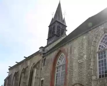 051 Old infirmary (12th century). In 1157, the palace of the countesses of Blois and Champagne became the Grand Hotel Dieu. The infirmary practised Christian...