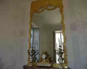 P1150631 Boudoir of the Countess of Toulouse, early 18th century, rococo style. Used as a working cabinet by Napoleon I.