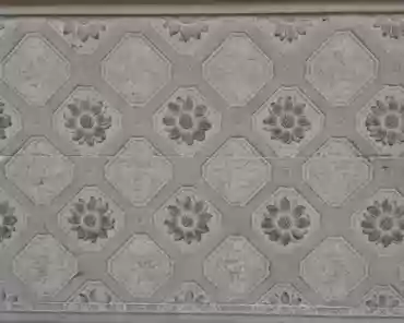 20141012_171950 First floor of the chapel. The fleur de Lys symbols were erased.