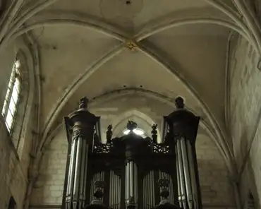 DSC_0095 Saint-Sauveur church: organ.