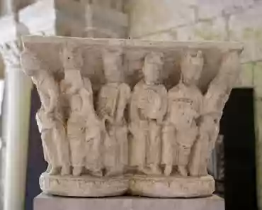 P1180661 Capital of the musicians, from the now destroyed cloister (copy).