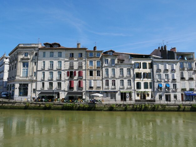 Petit Bayonne