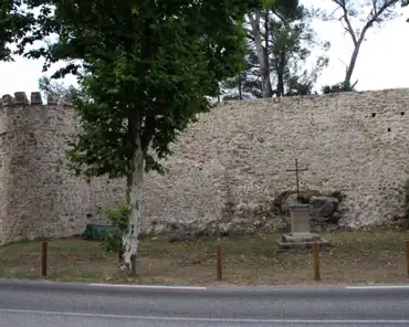 IMG_3421 Medieval walls of Sillans-La-Cascade.