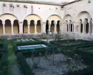 IMG_2233 Each side of the cloister has 12 arches.