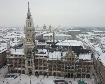 23 Neues Rathaus, the new townhall, built 1867-1909 in neogothic style. The tower is 100 high and dominates Marienplatz (Marien square).