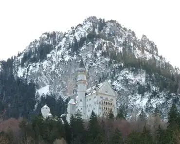 078-DSCF1680 Ludwig II, a XIXth century Bavarian king, had his Neuschwanstein (new swan stone) castle built on a mountain at the border between Germany and Austria in the...