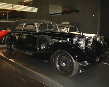 IMG_1629 Mercedes-Benz 770 Grand Mercedes Open Tourer. A car for heads of states, industrial leaders, and members of the nazi regime. 8 cylinders, 7.6L, 200HP, 160 km/h,...