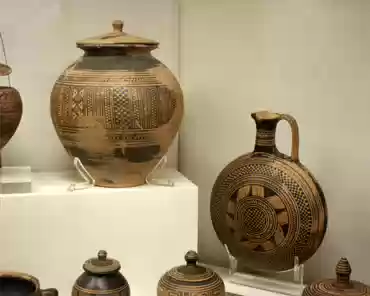 IMG_0088 Pottery from the late protogeometric and early geometric periods, 10-9th centuries BC, Salamis.