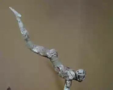 img_0282 Ivory figurine of a bull leaper, Knossos, 1600-1500 BC.