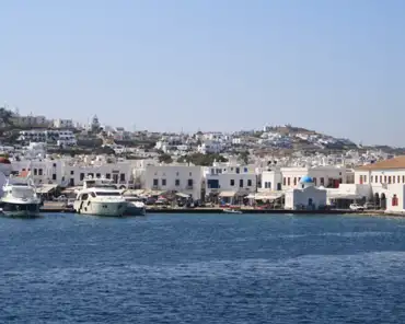 IMG_6957 Harbor of the main town on Mykonos.