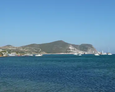 P1060975 Agios Georgios on Antiparos.