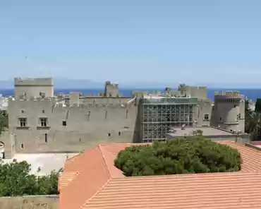 dscf0203 The Palace of the Grand Master of the Knights of Rhodes. In 1306 the Knights of St John, a group of crusaders coming from western Europe, take control of...