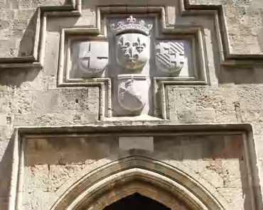 dscf0168 Inn of Provence and shields.