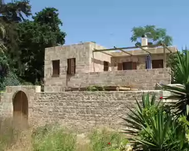 dscf0175 Behind the street of the knights: modern reconstruction.