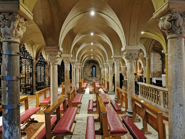 Crypt