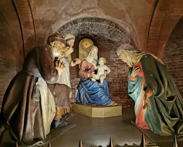 IMG_20191222_165929 La Madonna della pappa by Guido Mazzoni, terracotta, 1480-1485.