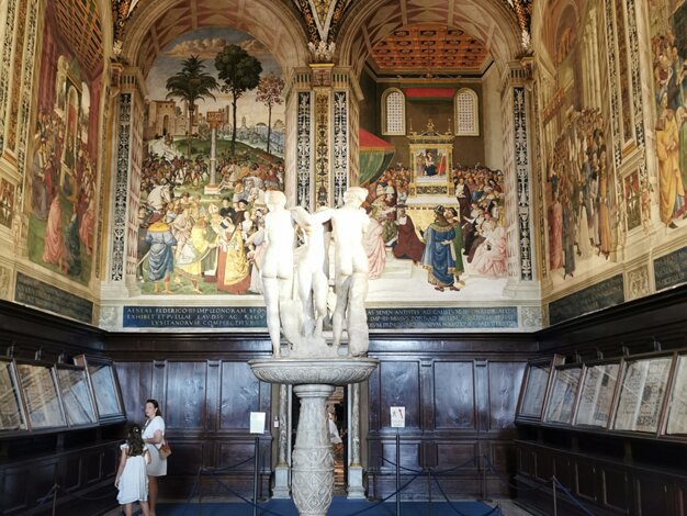 Library Piccolomini