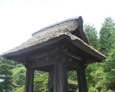 030 Bonsho (bell temple): the bell was cast in 1255.