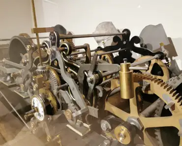IMG_20210712_171350 Clock mechanism, from Jura, 1902.