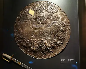 IMG_20221027_102159 Shield of king Jan III Sobieski, Milan, 16th century.