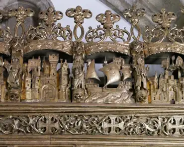 P1160411 Choir stalls, early 16th century.