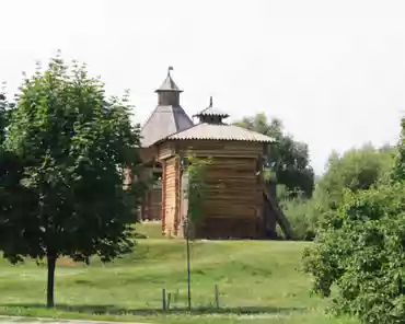IMG_2946 Tower of Bratsk Stockaded Fort, 1654. The fort was founded in 1631 on the Angara river in the Baikal region. Transported to Kolomenskoye in 1959.