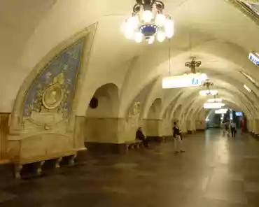 P1280577 Taganskaya station.