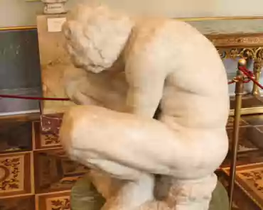 IMG_4496 Michelangelo, The crouching boy, marble, 1530s.