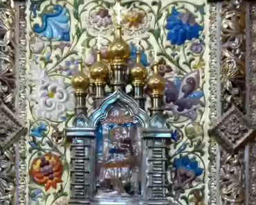 P1270605 Iconostasis.