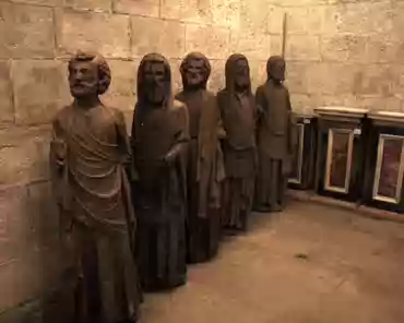 IMG_4171 14th centuries apostles, 170cm tall.