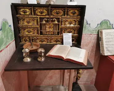 IMG-20230305-095300 Portable altar, Spain, 16th or 17th century.