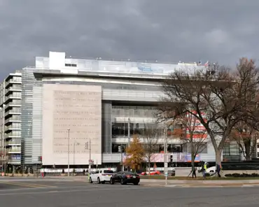 IMG_20191204_142309 Newseum, a museum dedicated to journalism, opened between 1997 and 2019. The First Amendment is inscribed on the facade.