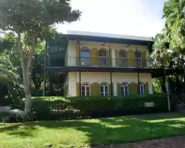 P1050820 Ernest Hemingway's home, built in 1849. Hemingway bought the house in 1931 with his second wife, Pauline Pfeiffer.