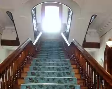 P1120972 Grand staircase, made with local (acacia) koa wood.