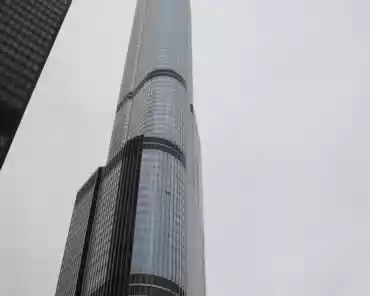 IMG_3916 Trump international hotel and tower, 360m (without the spire), 423m (with the spire), 92 floors.