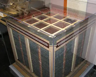 pa070055 TX-2 magnetic core, Lincoln laboratory, developed 1952-1959. The TX-2 had 3 core memories, This is the fast 64K-word index memory.