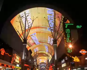 IMG_2613 Fremont street. The roof is used as a giant LED display.