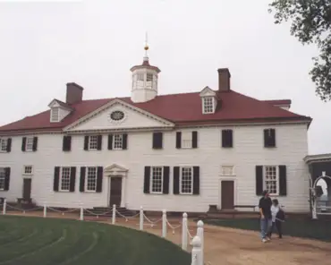 pel 6 ph 25 Mount Vernon was the home of George Washington.